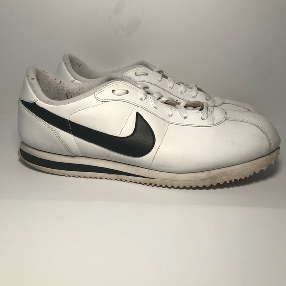 Que acantilado Decrépito Nike Shoes | Mens Cortez White Black Sneakers Sz 11 | Poshmark Que acantilado Decrépito Nike Shoes | Mens Cortez White Black Sneakers Sz 11 | Poshmark